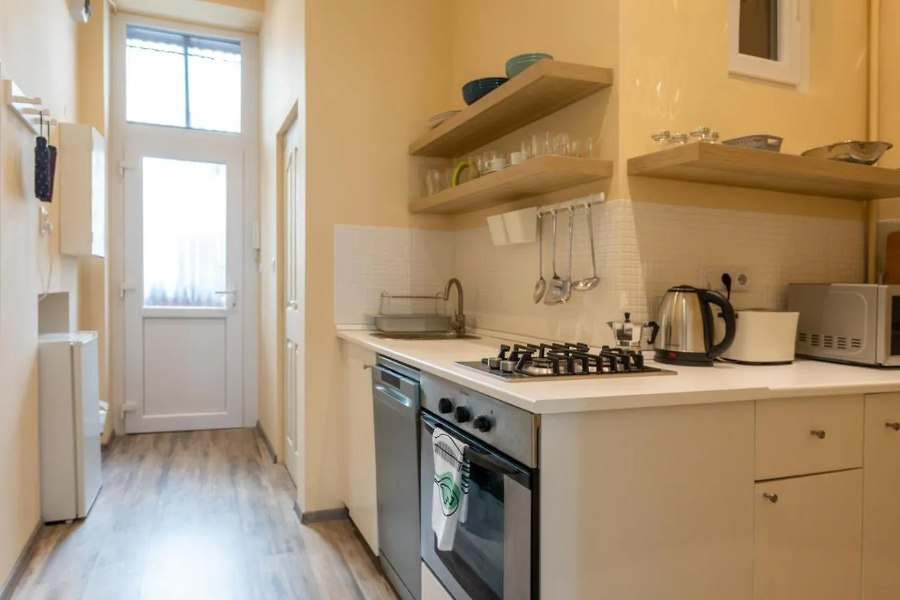 Bokay Apartman Next To Corvin Promenade Budapest 0*,